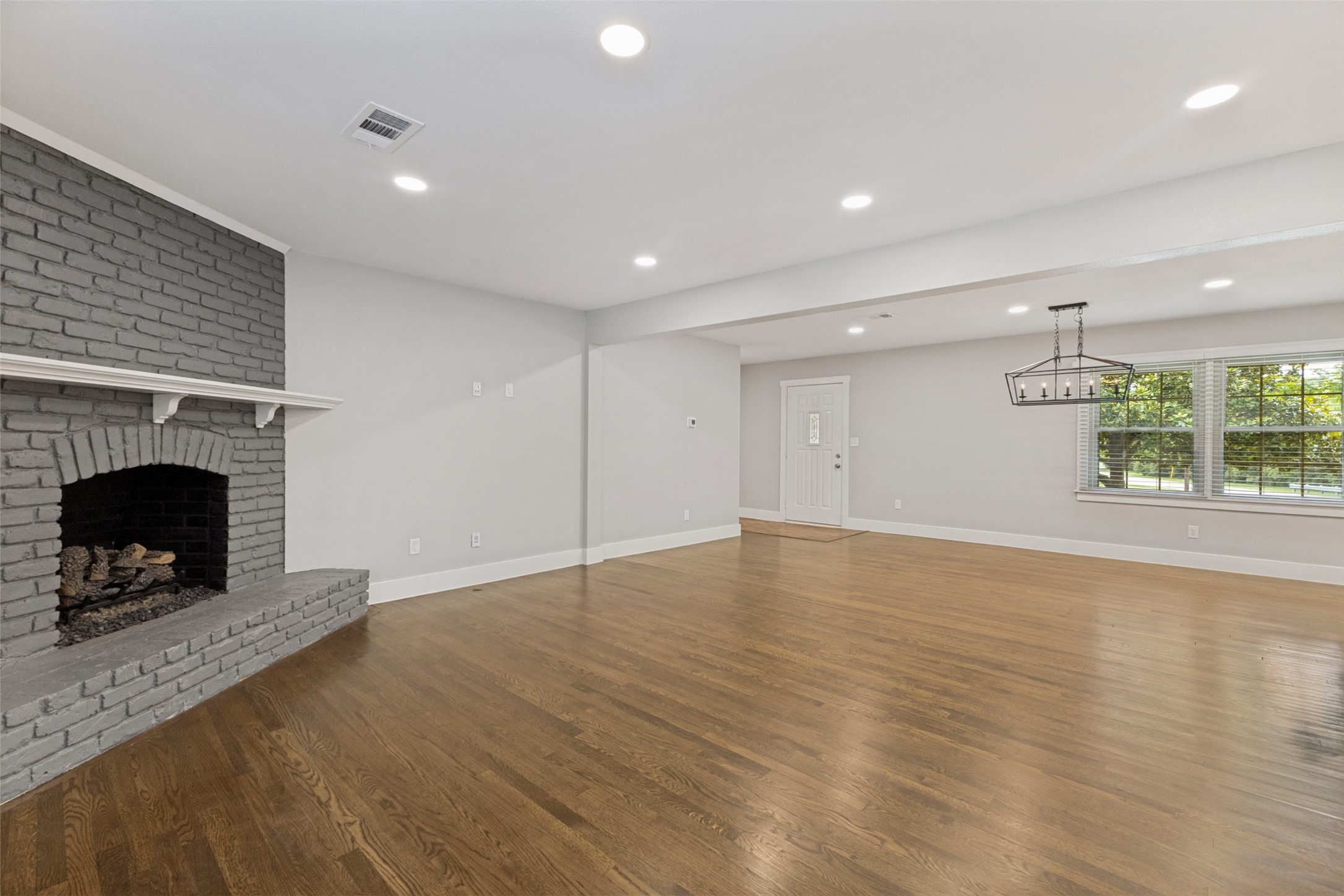 11730 Cimarec Street Dallas TX 75218