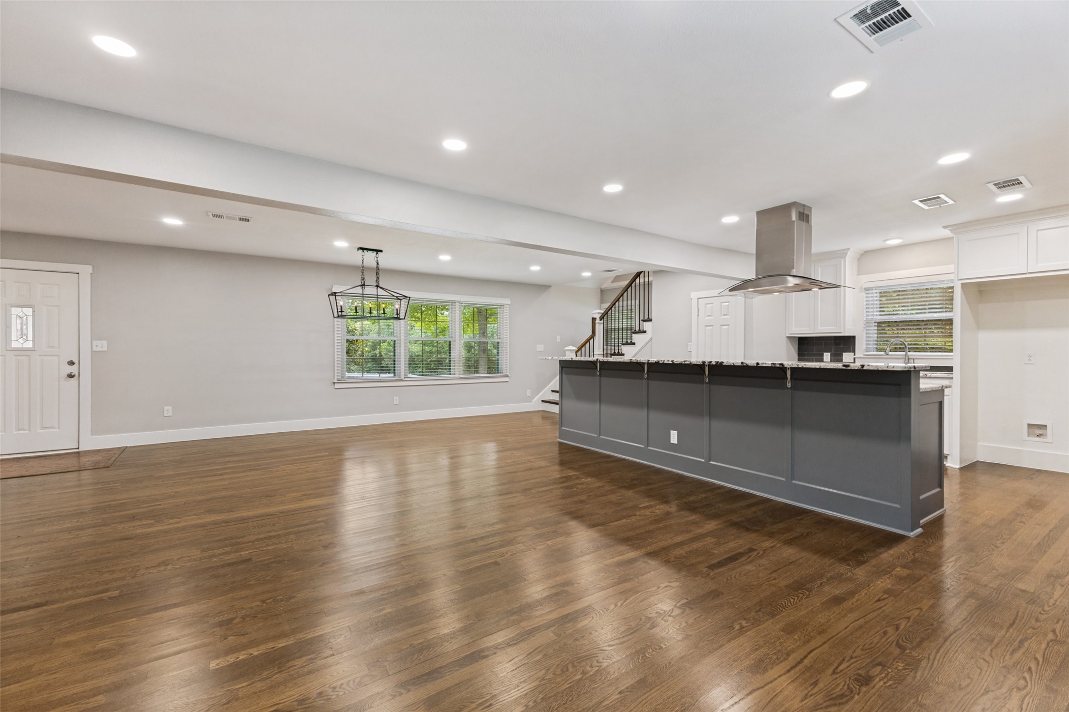 11730 Cimarec Street Dallas TX 75218