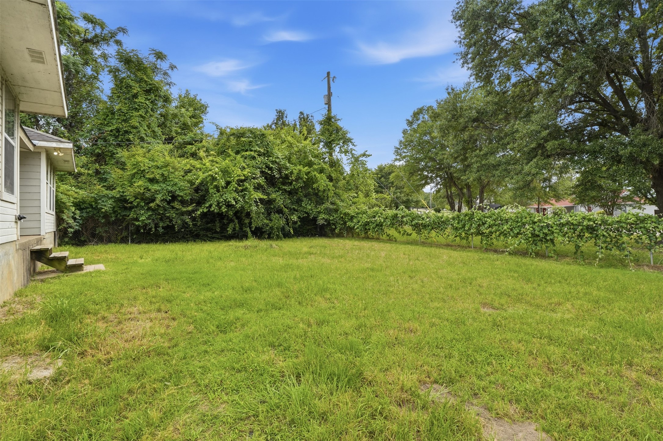 339 Outboard Drive Gun Barrel City TX 75156