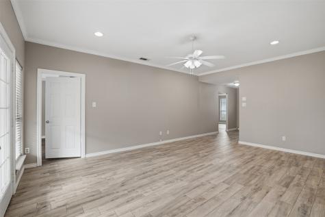 339 Outboard Drive Gun Barrel City TX 75156