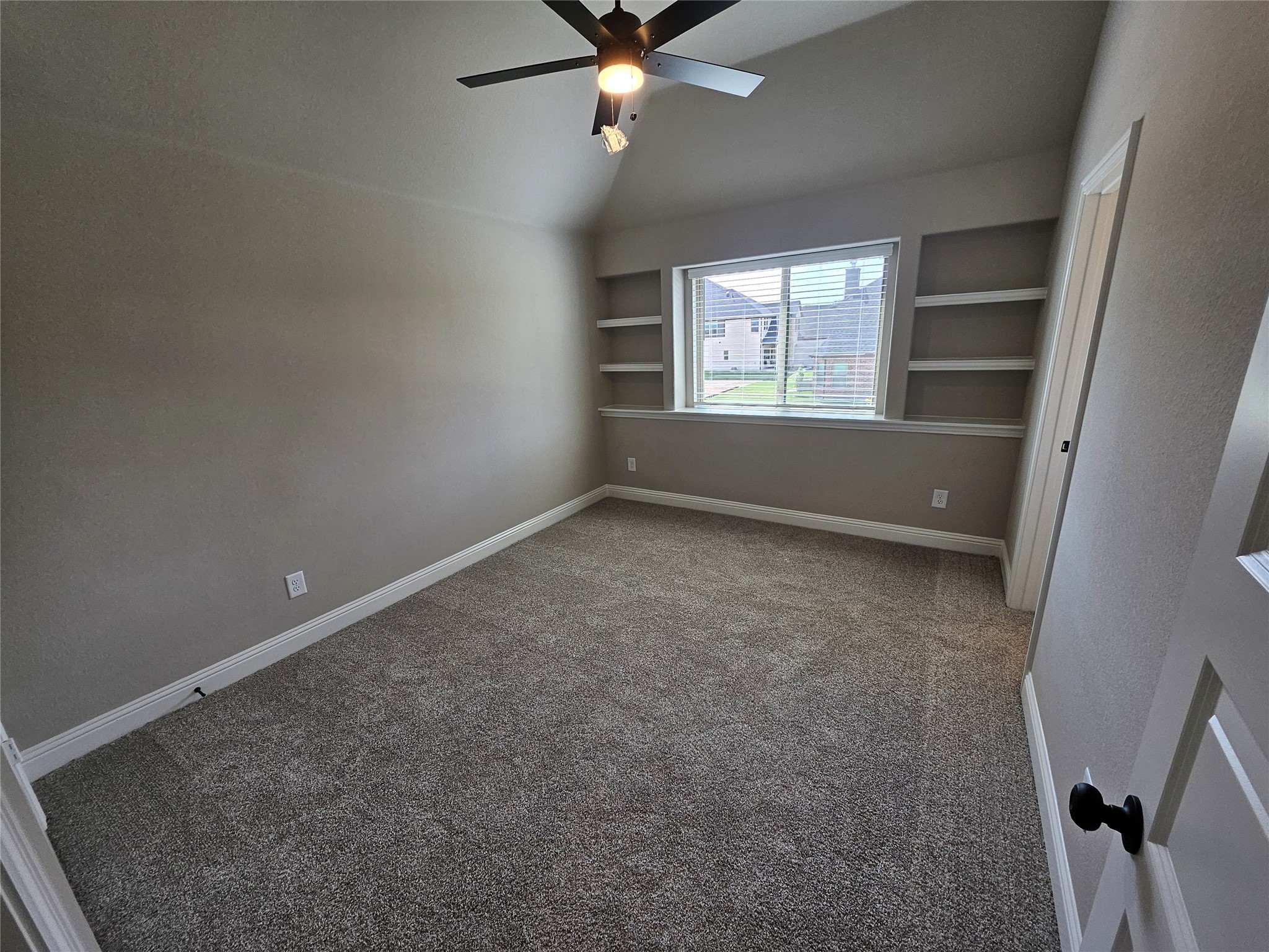 311 Redwood Circle Trenton TX 75490