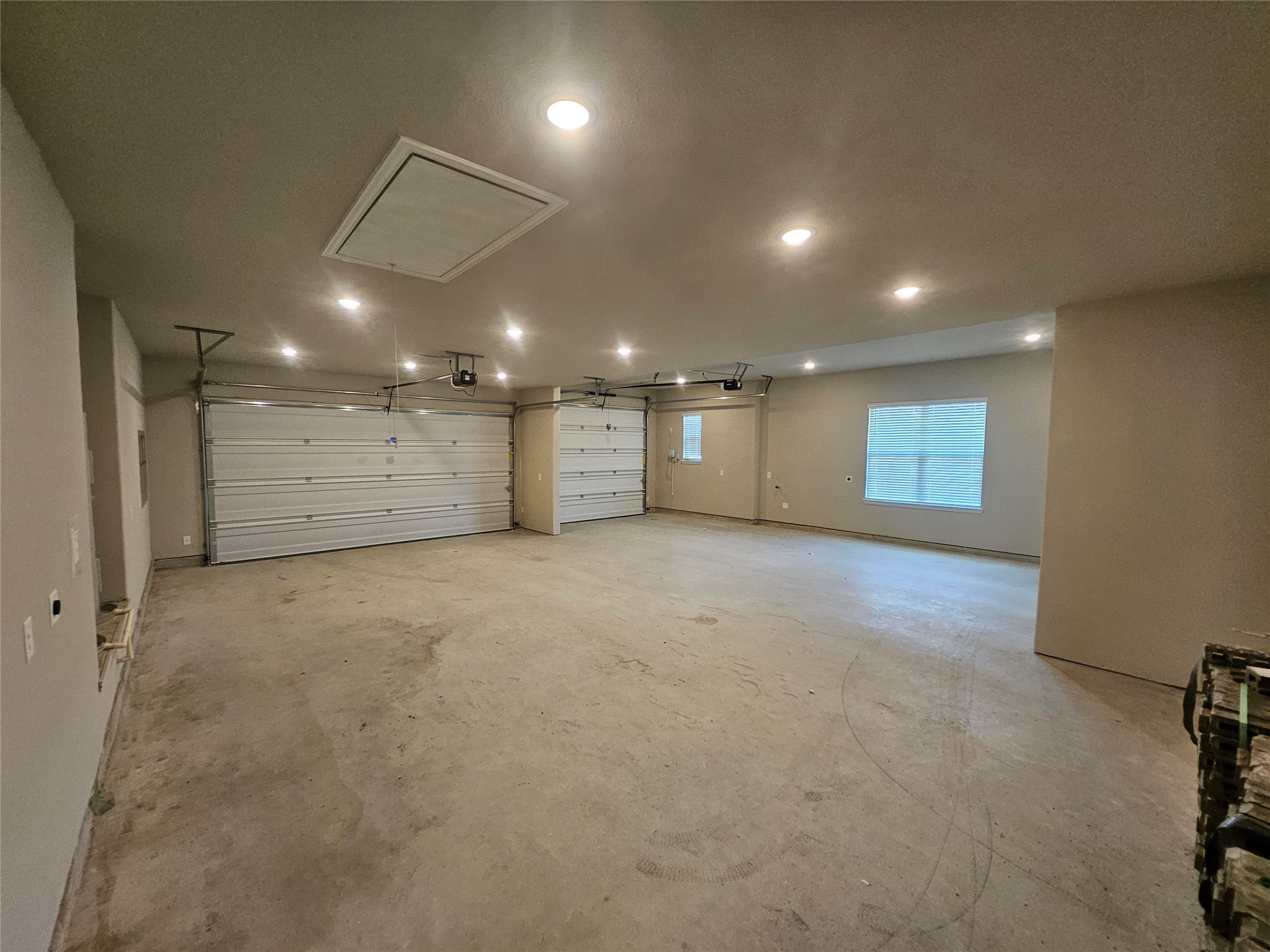 311 Redwood Circle Trenton TX 75490
