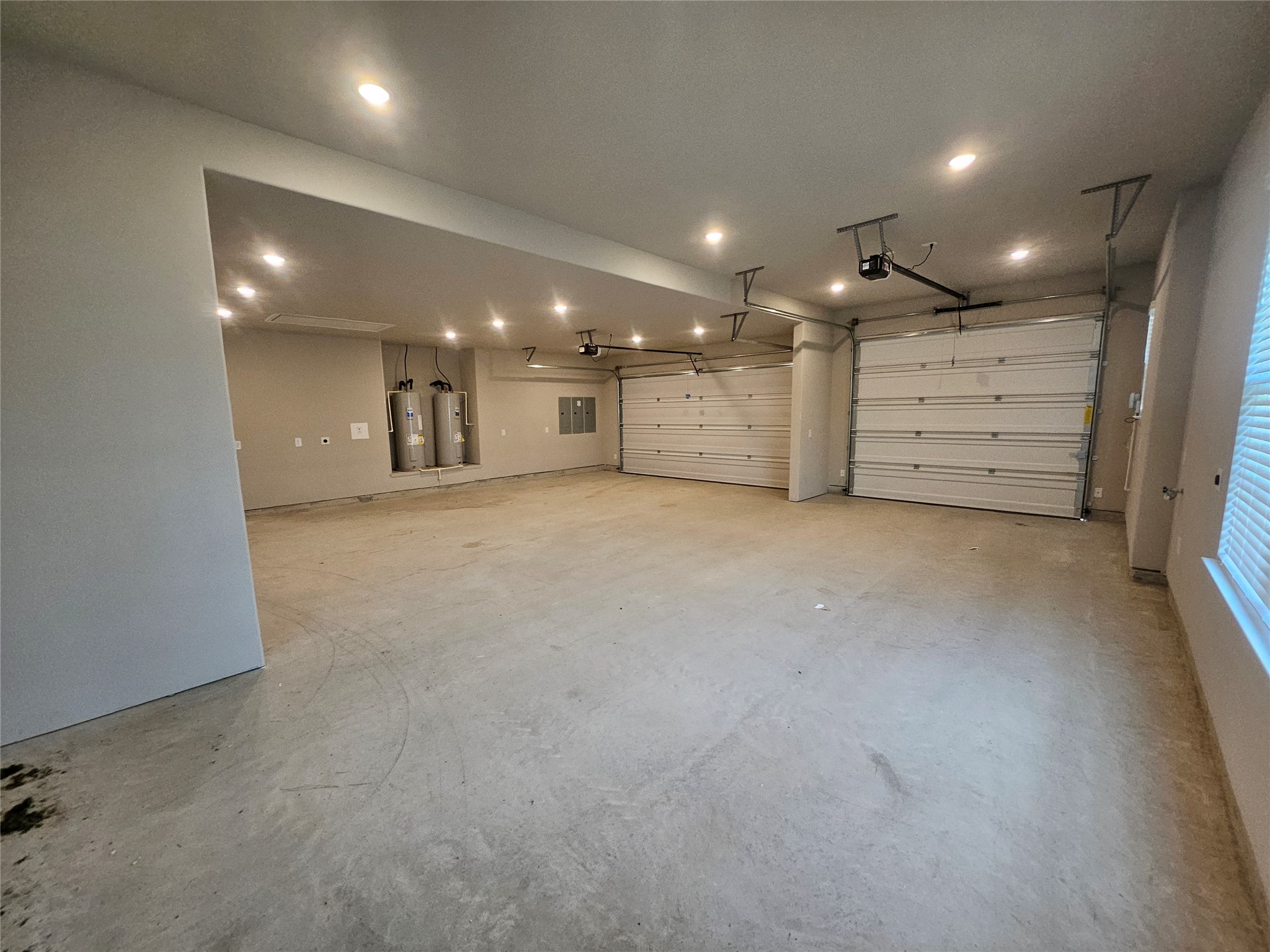 311 Redwood Circle Trenton TX 75490