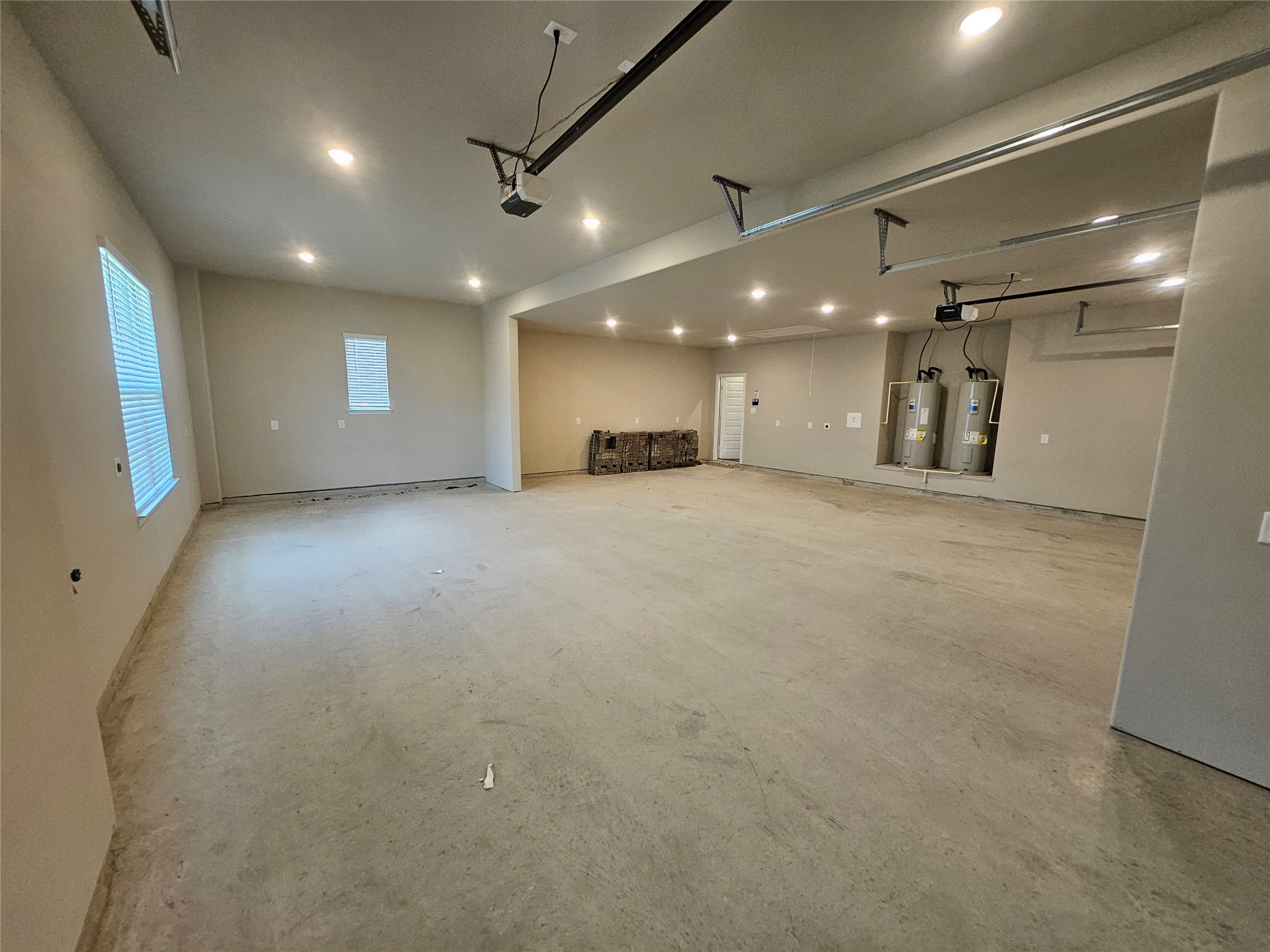 311 Redwood Circle Trenton TX 75490