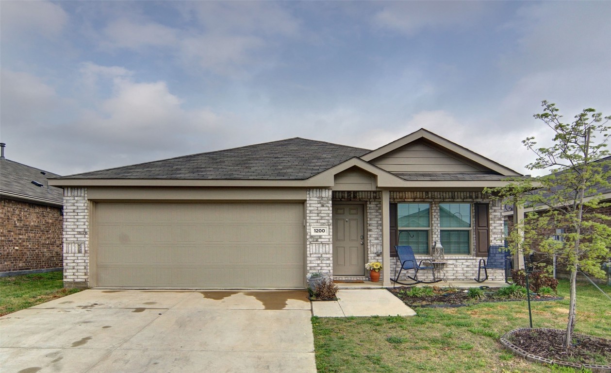 1200 Lady Bird Street Ennis TX 75119