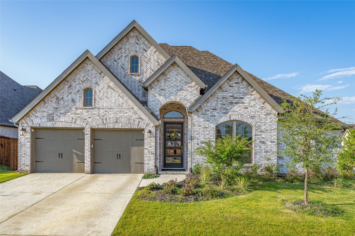 4000 Scout Lane Aubrey TX 76227