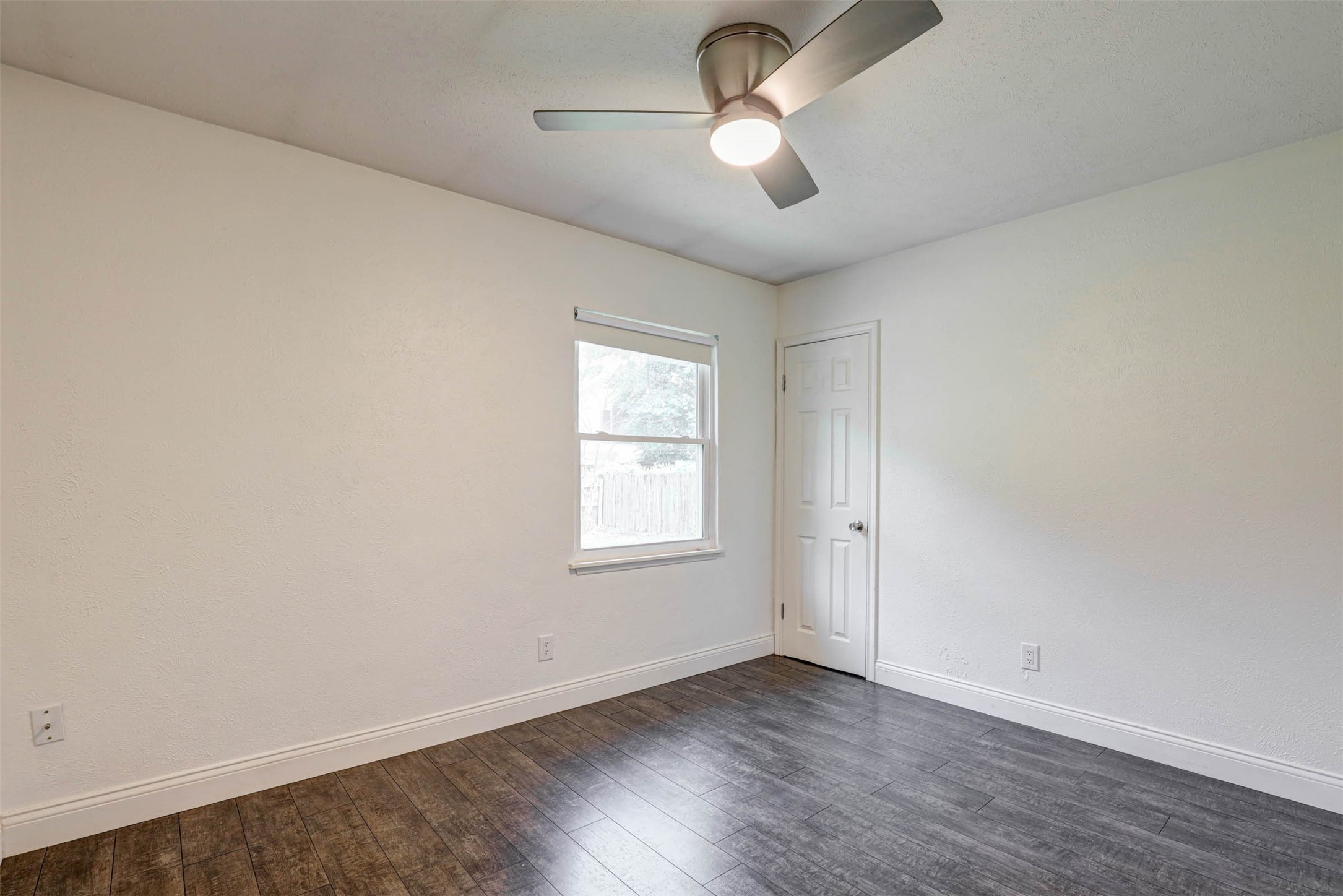 500 Moss Hill Lane Euless TX 76039