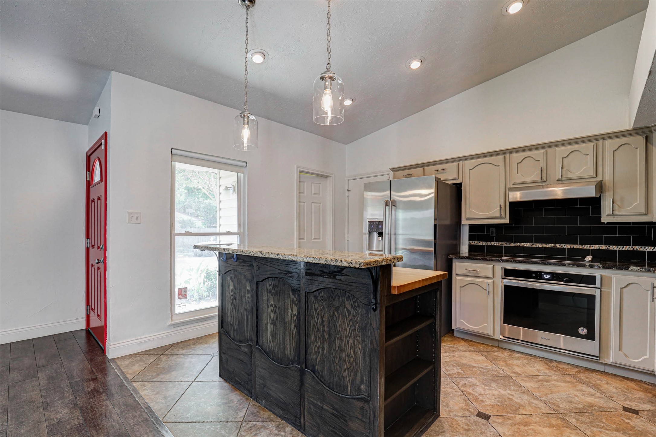 500 Moss Hill Lane Euless TX 76039