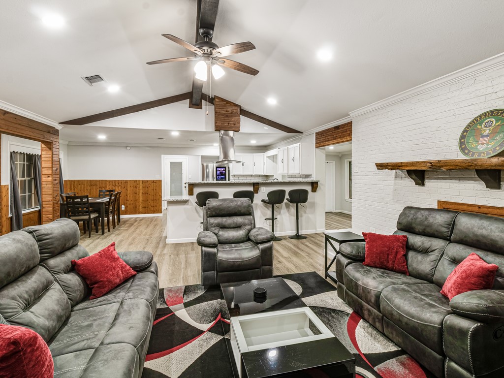 203 S Hogg Street Streetman TX 75859