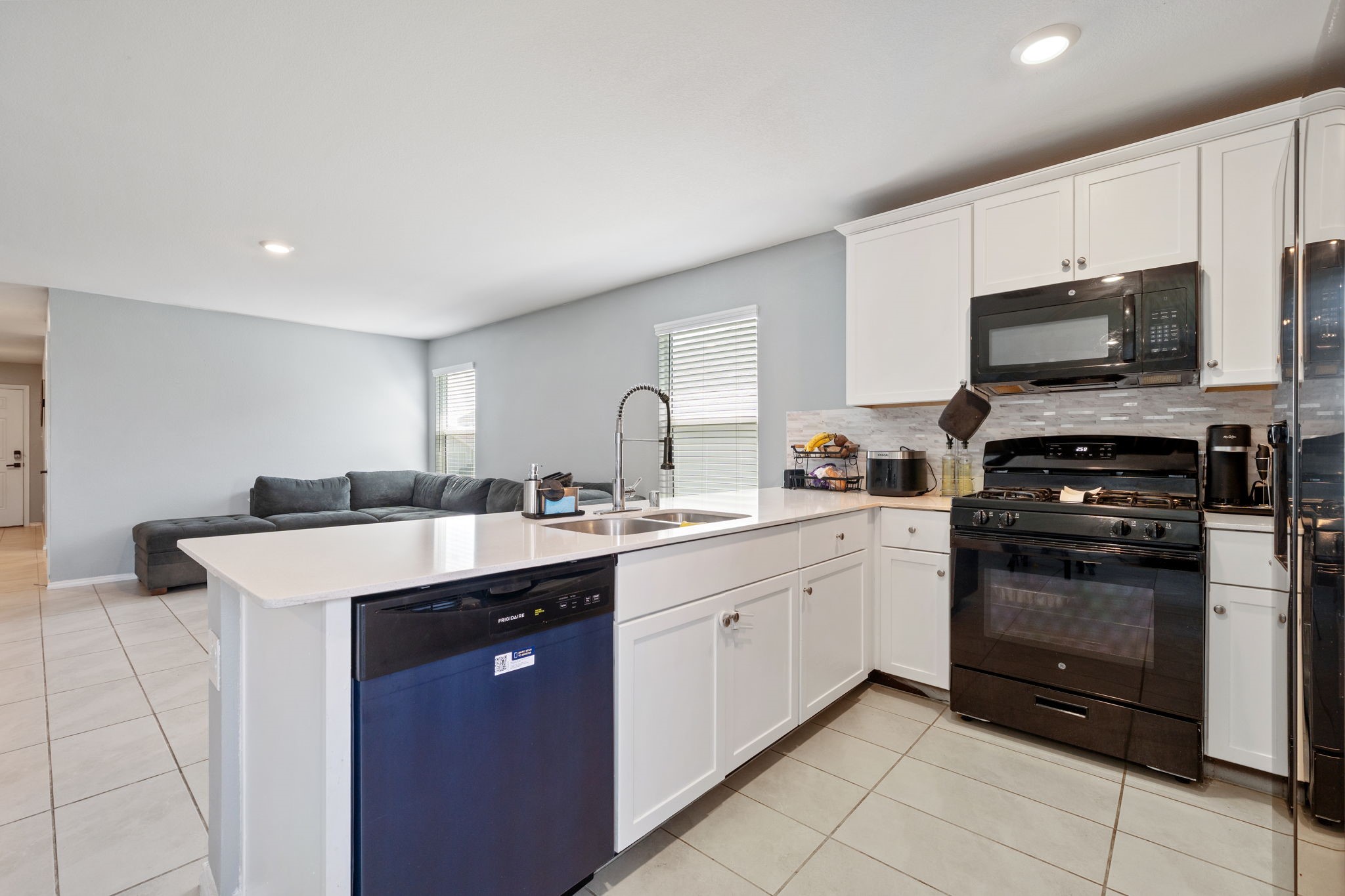2712 Starwater Drive Fort Worth TX 76179