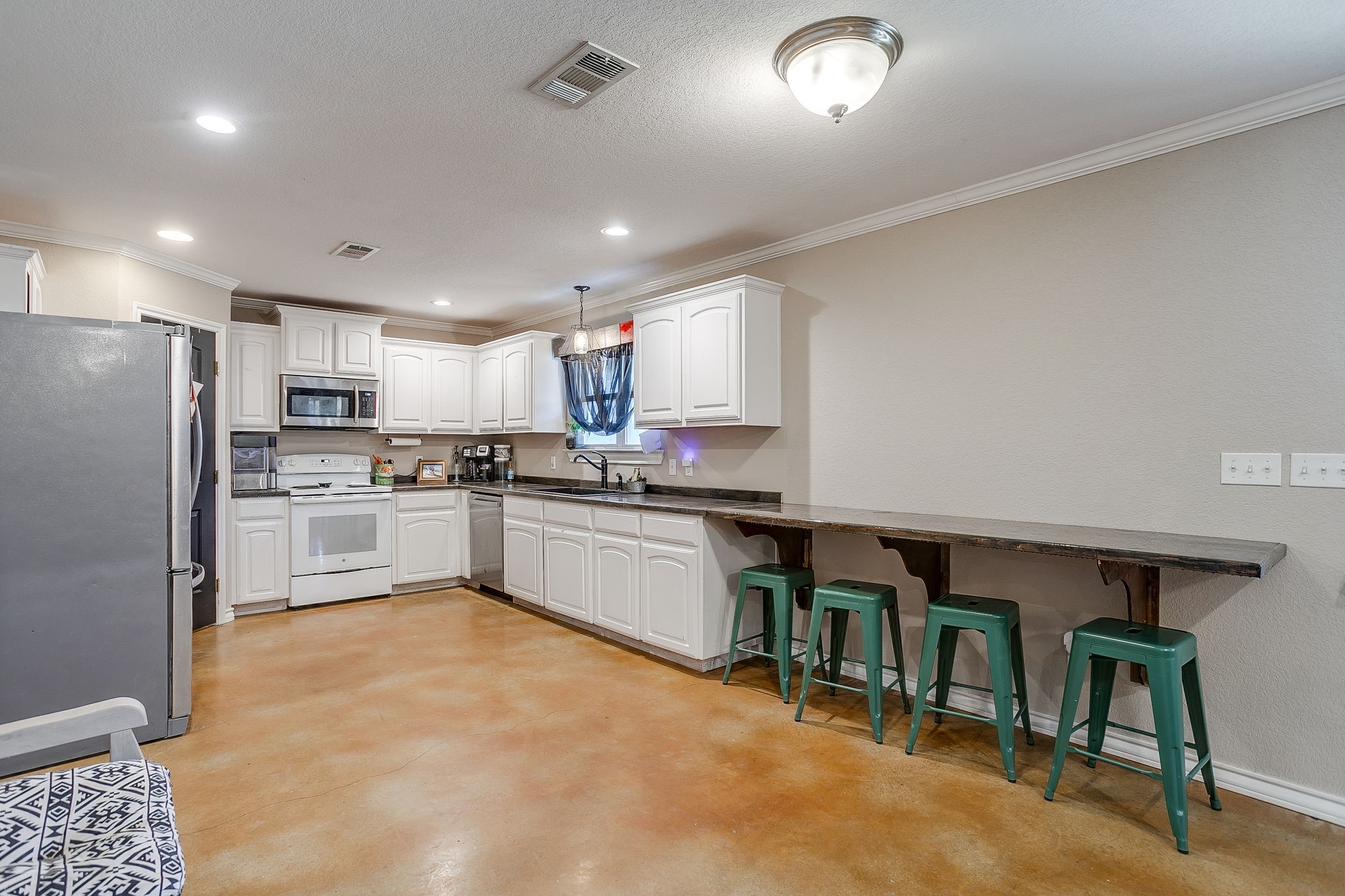 301 Willow Circle Springtown TX 76082