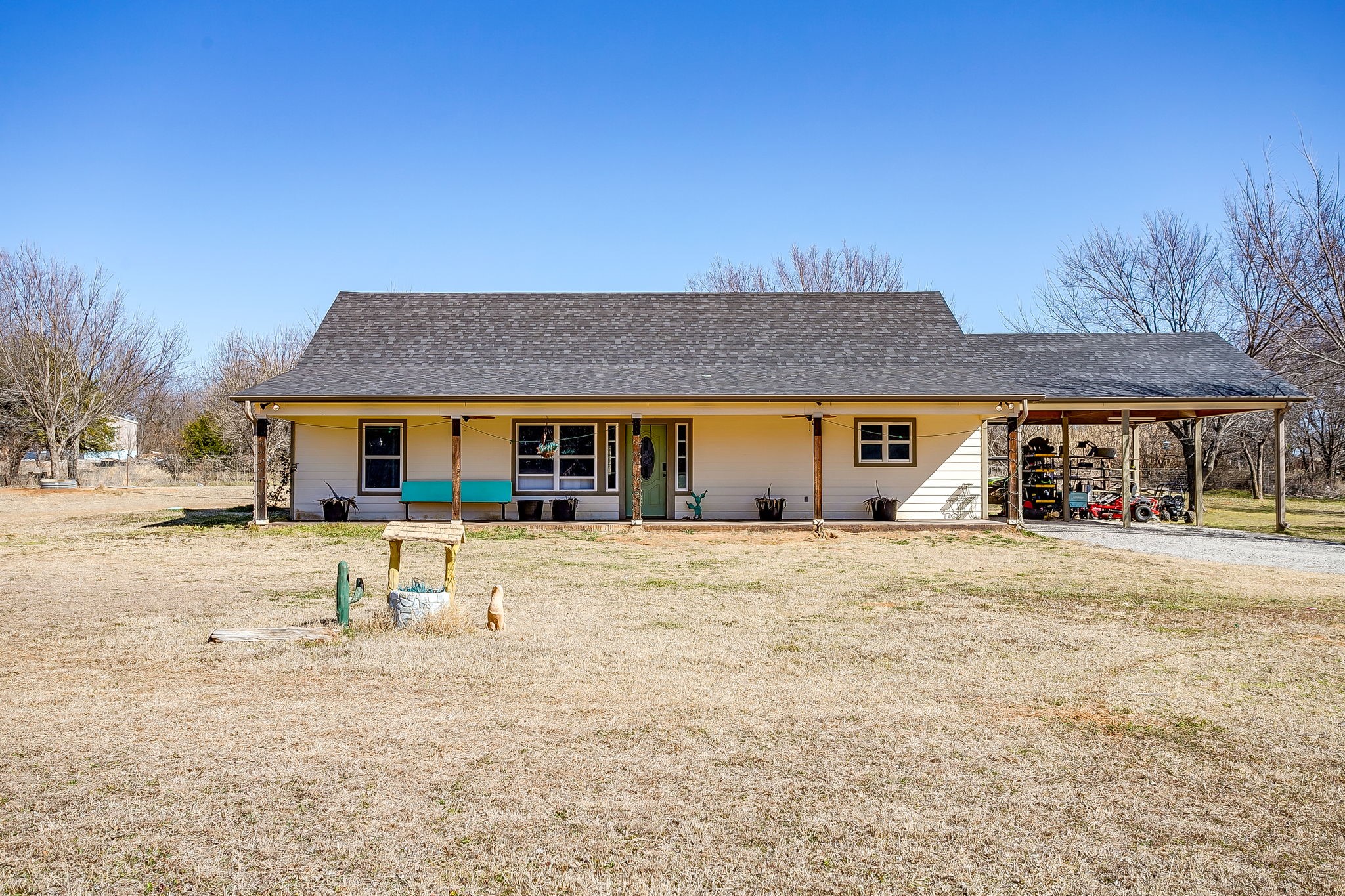 301 Willow Circle Springtown TX 76082