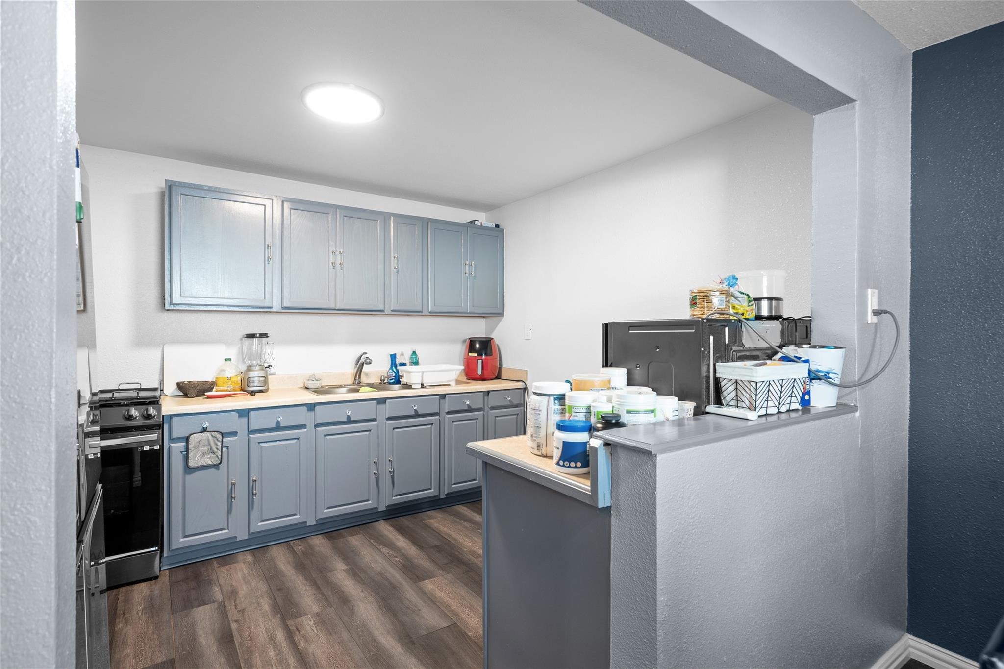4115 S Peachtree Road Balch Springs TX 75180