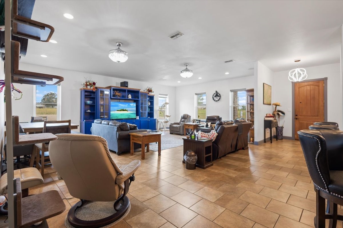 15515 County Road Lindale TX 75771