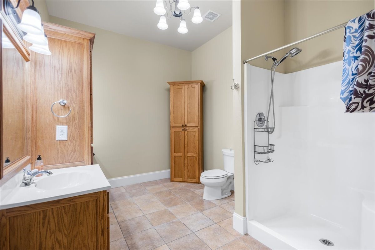 15515 County Road Lindale TX 75771