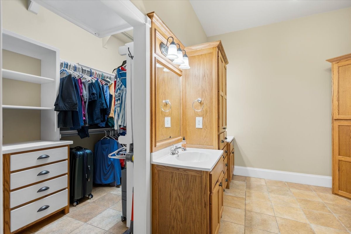 15515 County Road Lindale TX 75771