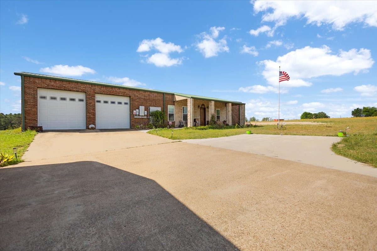 15515 County Road Lindale TX 75771