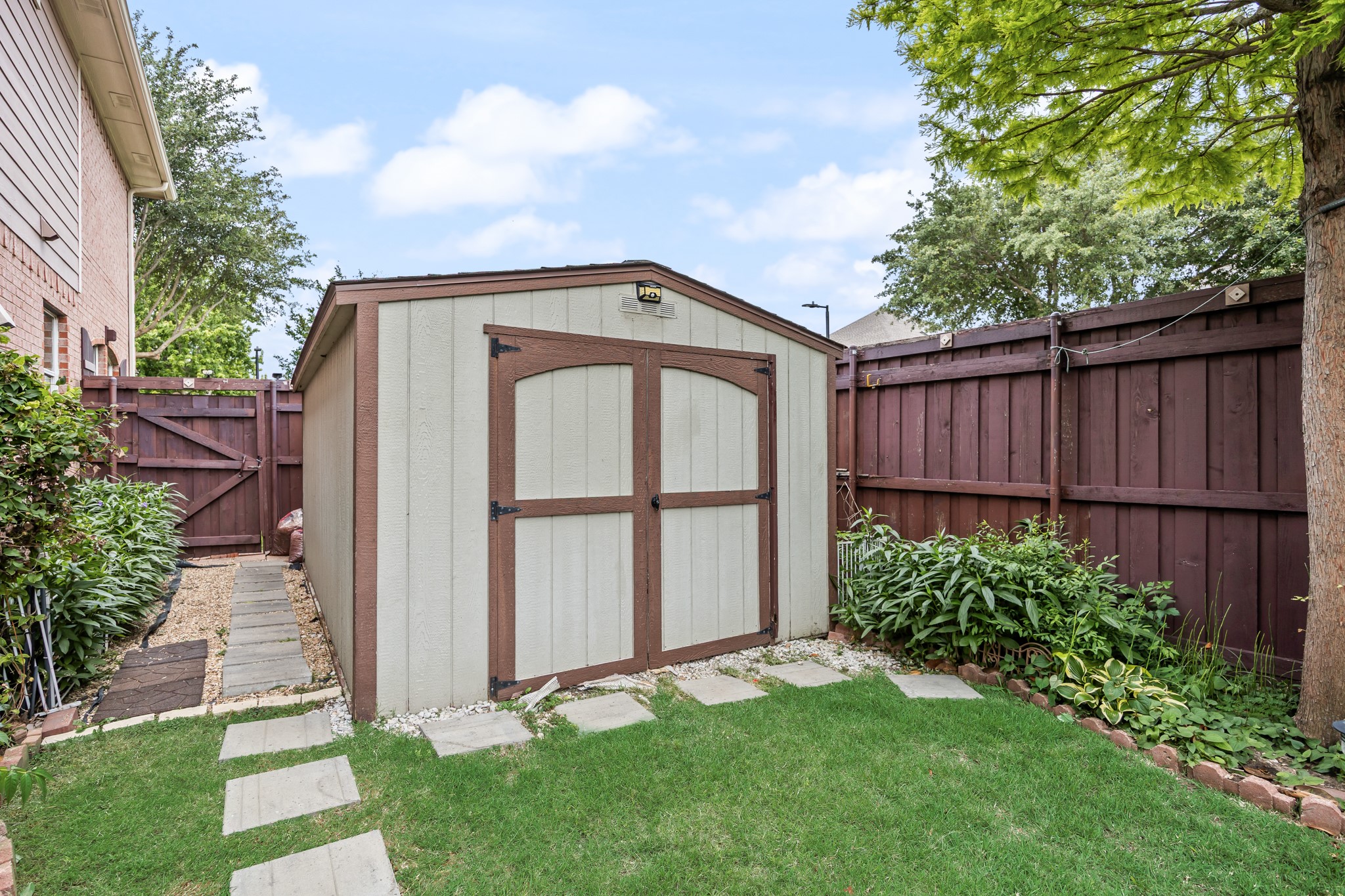 1501 Weathered Wood Lane Garland TX 75040
