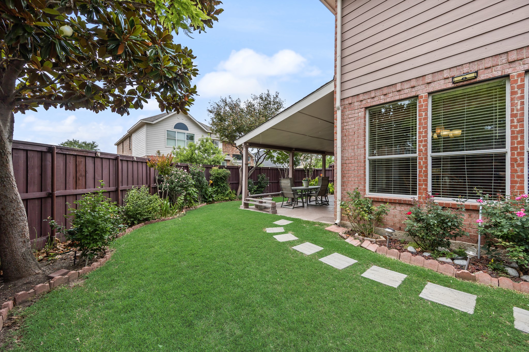 1501 Weathered Wood Lane Garland TX 75040
