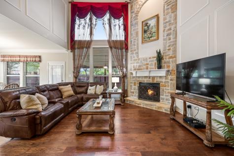 1501 Weathered Wood Lane Garland TX 75040