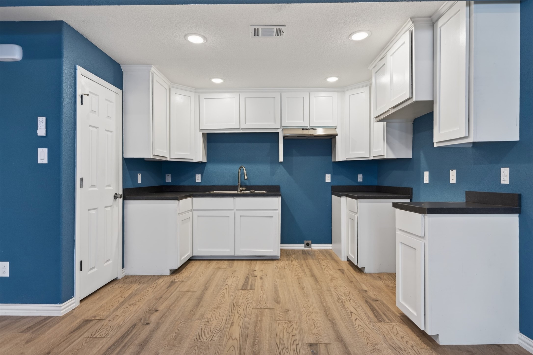 603 E Willingham Street Cleburne TX 76031