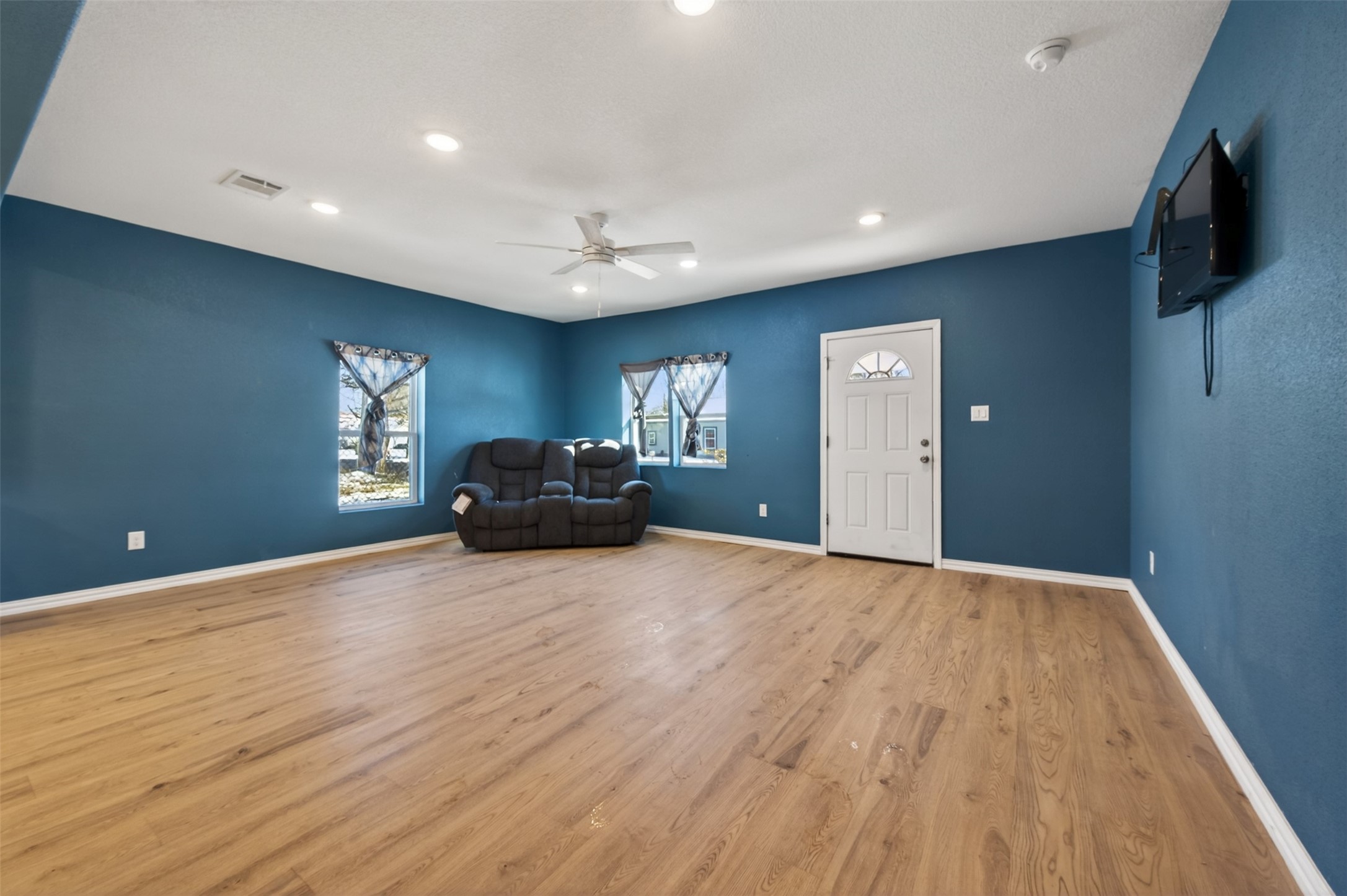 603 E Willingham Street Cleburne TX 76031