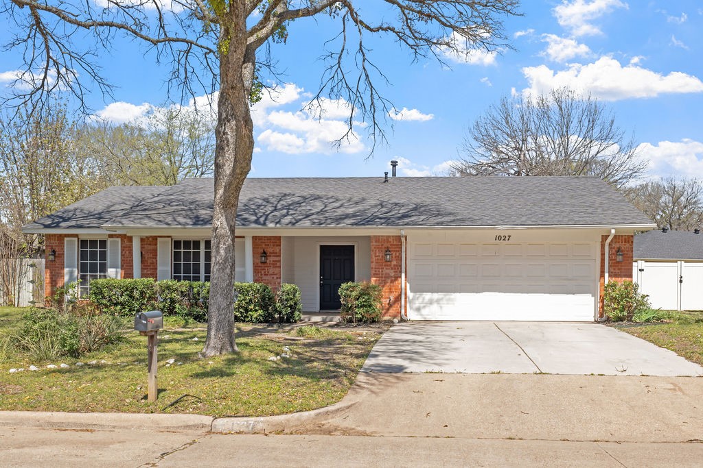 1027 Aspen Lane Mansfield TX 76063