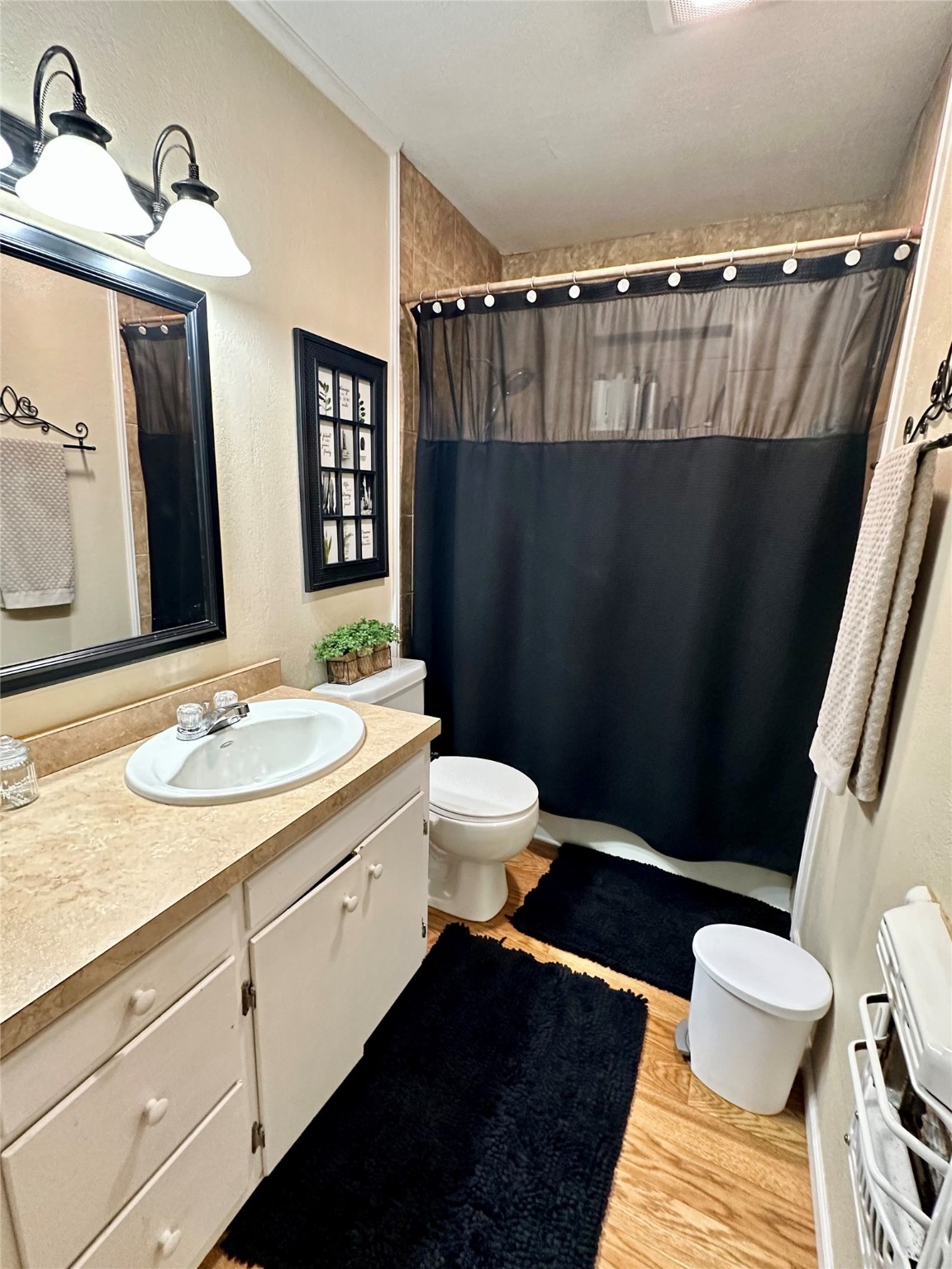 2237 Us-277b Seymour TX 76380