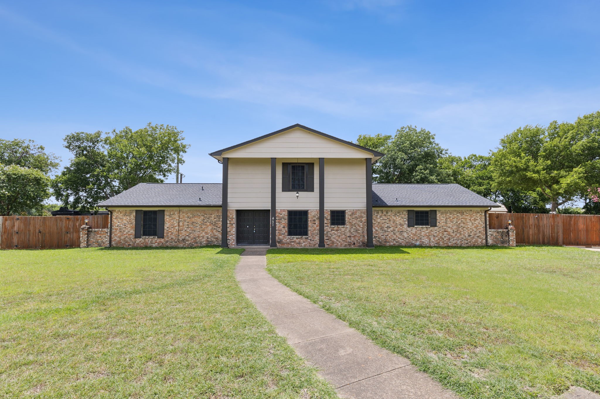 431 Sleepy Top Drive Glenn Heights TX 75154