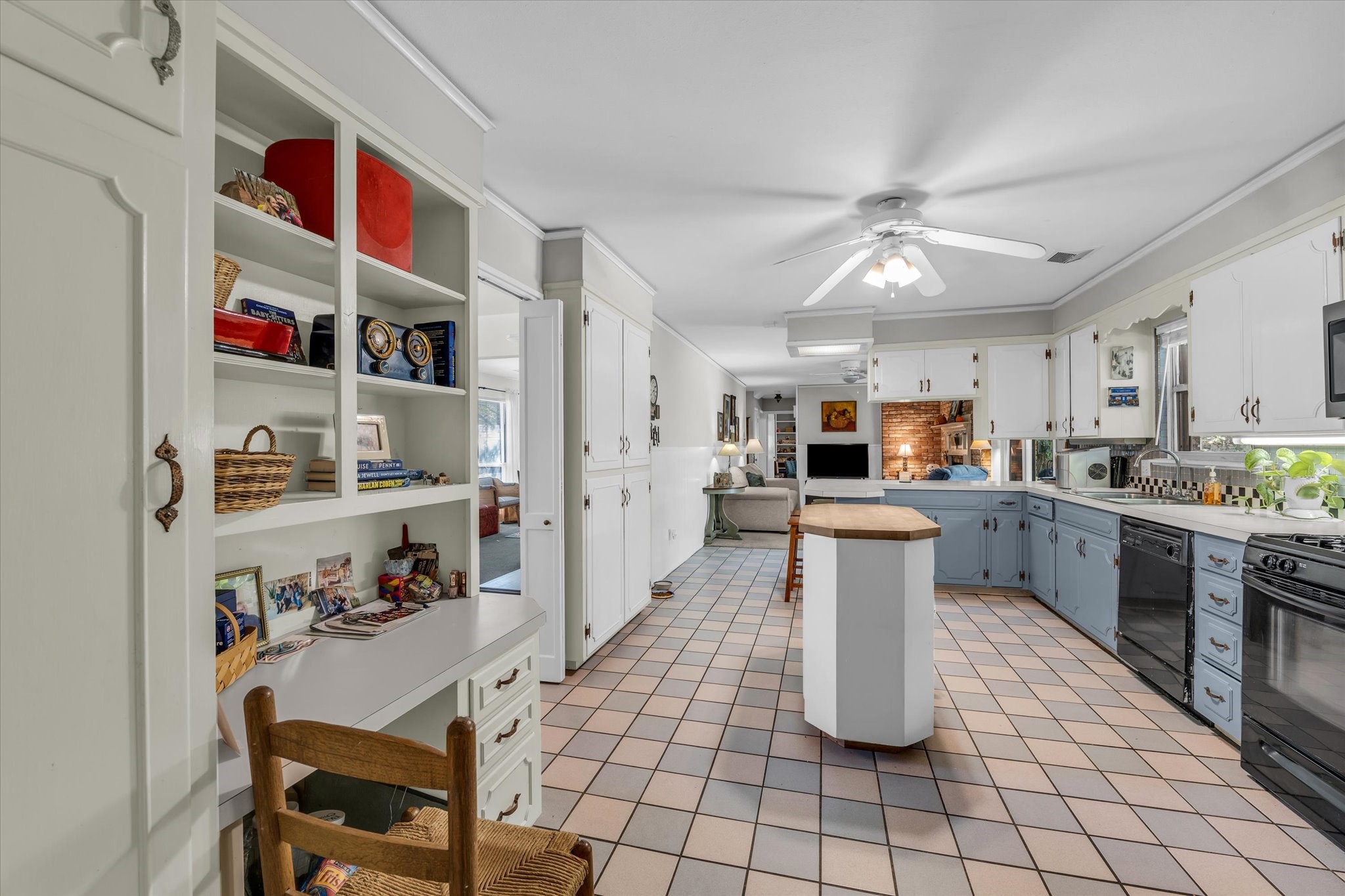 5601 Woodcastle Street Waco TX 76710