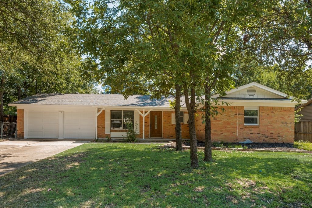 13312 Roaring Springs Lane Dallas TX 75240