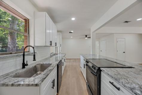 13312 Roaring Springs Lane Dallas TX 75240