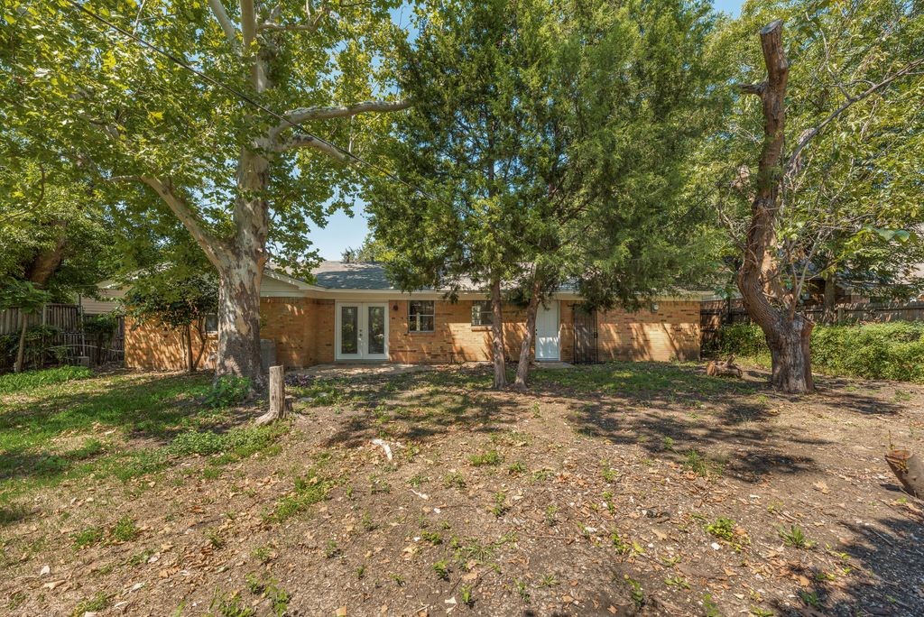 13312 Roaring Springs Lane Dallas TX 75240