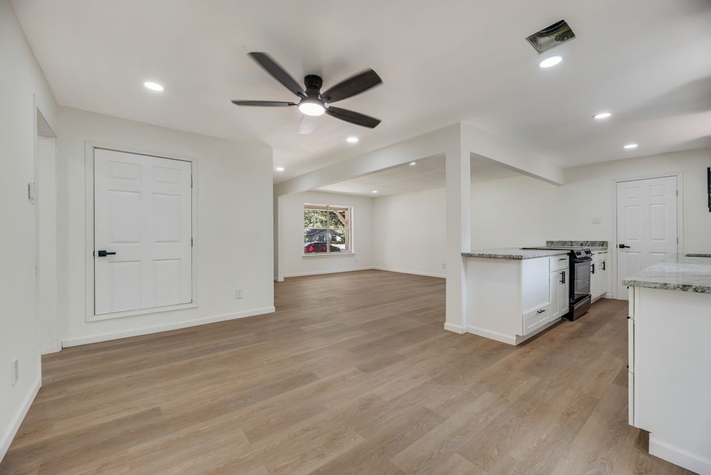 13312 Roaring Springs Lane Dallas TX 75240
