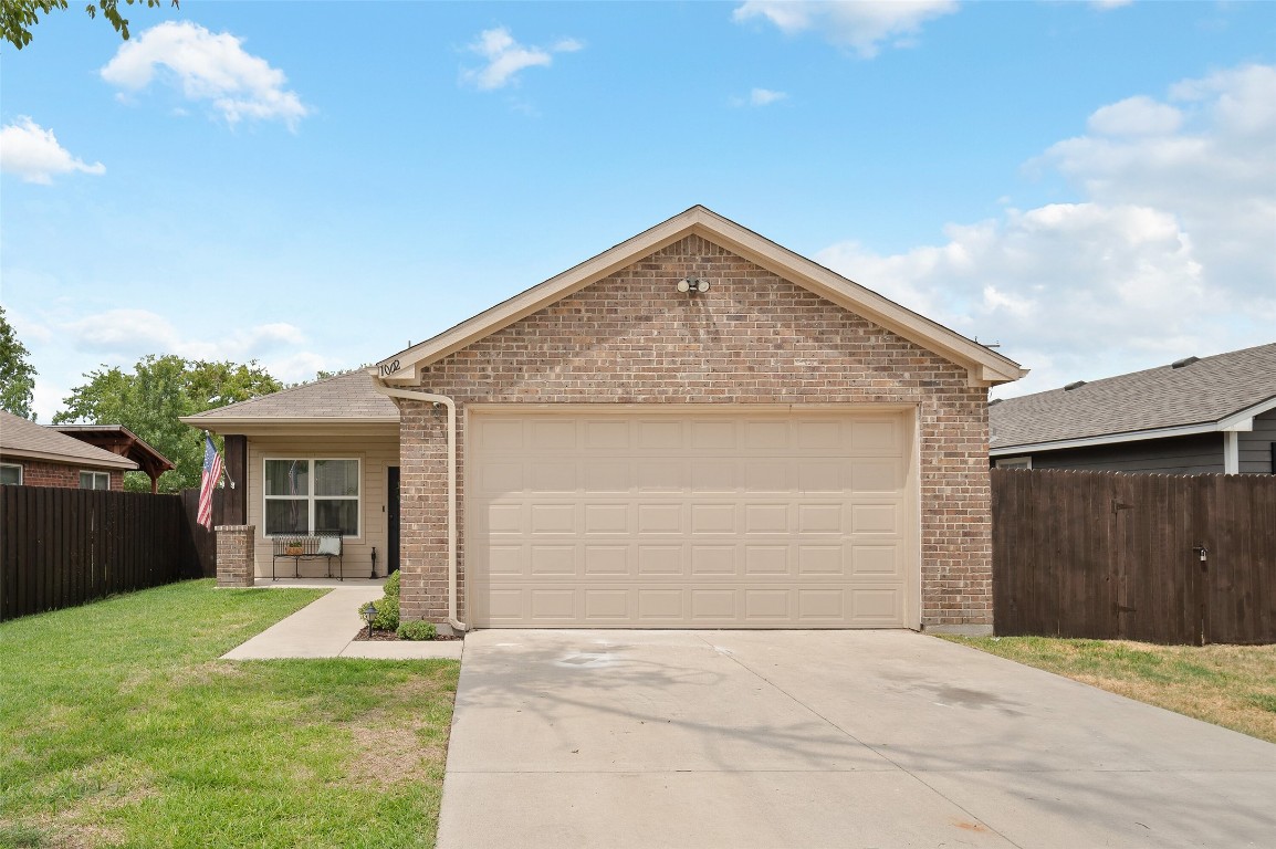 1002 Healy Street Mckinney TX 75069