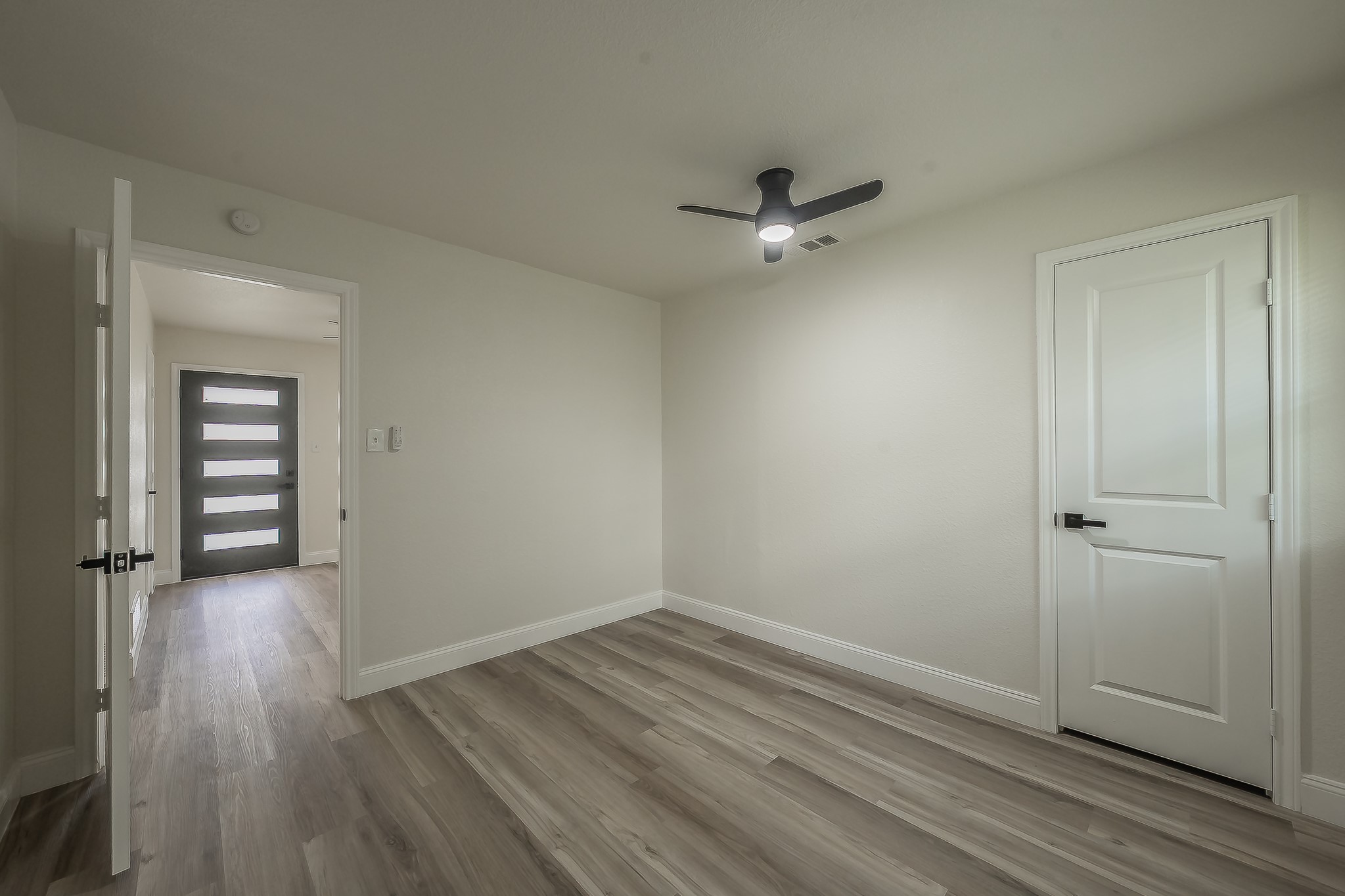 828 Glenda Drive Bedford TX 76022