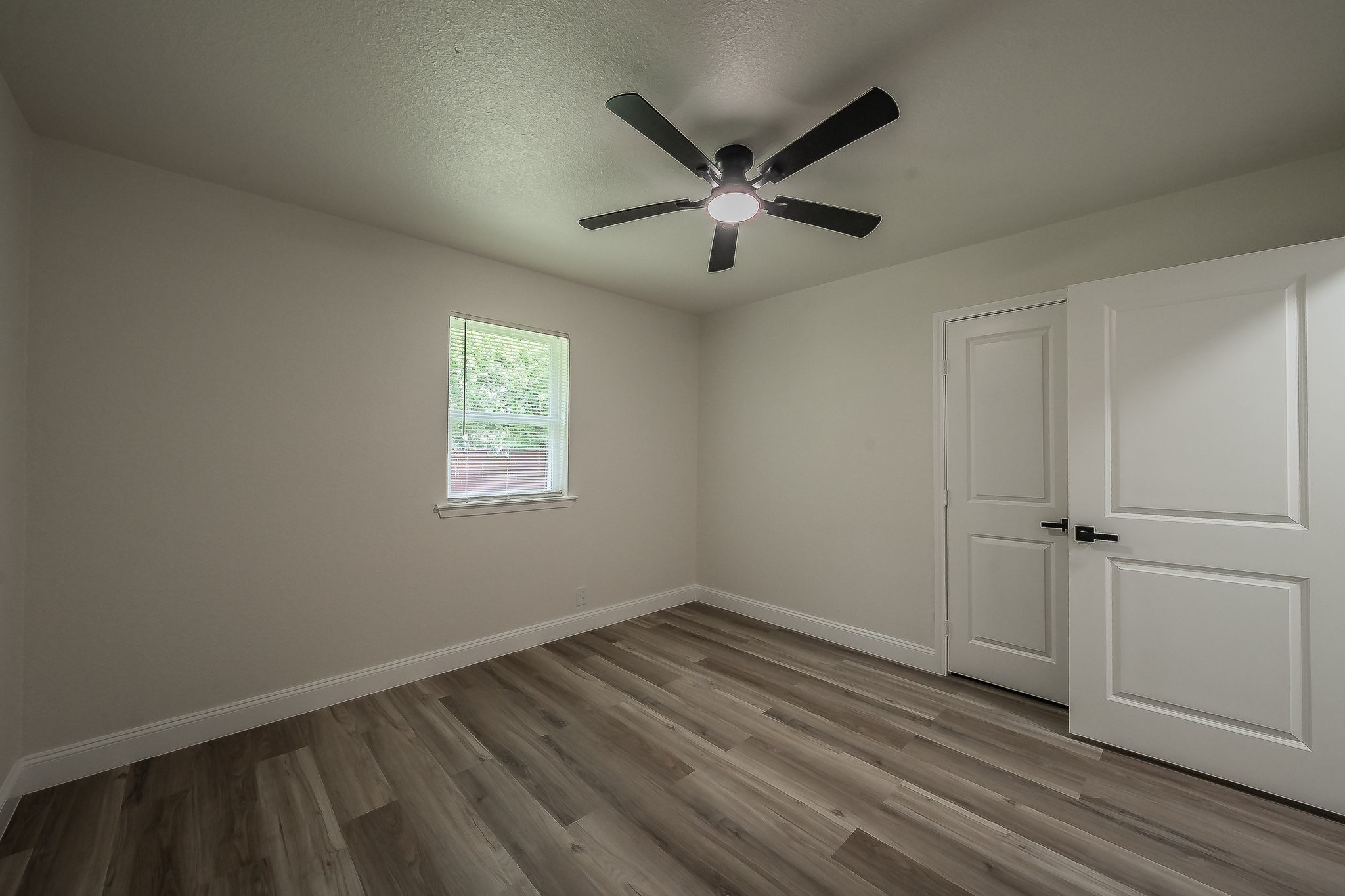 828 Glenda Drive Bedford TX 76022