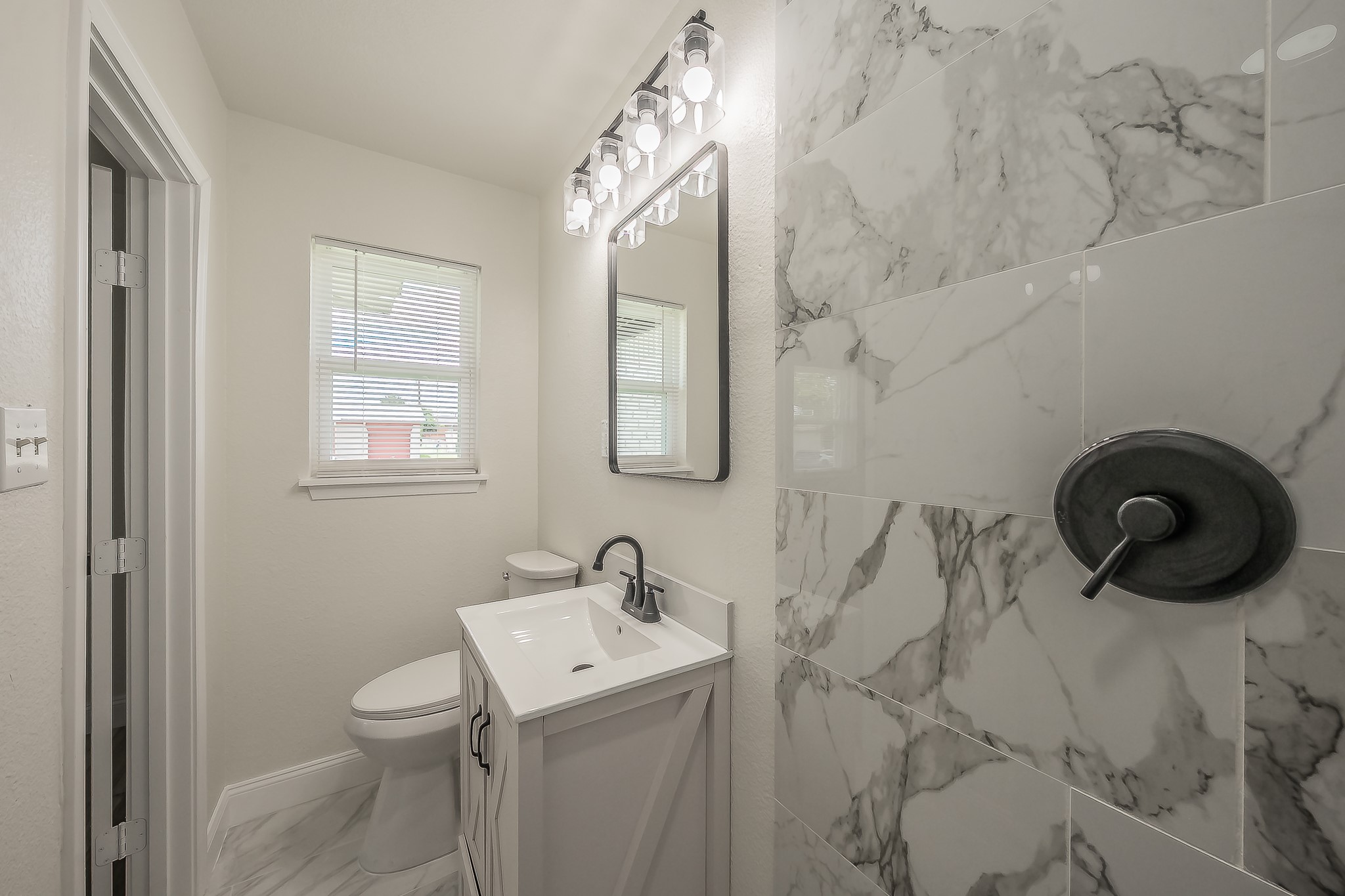 828 Glenda Drive Bedford TX 76022