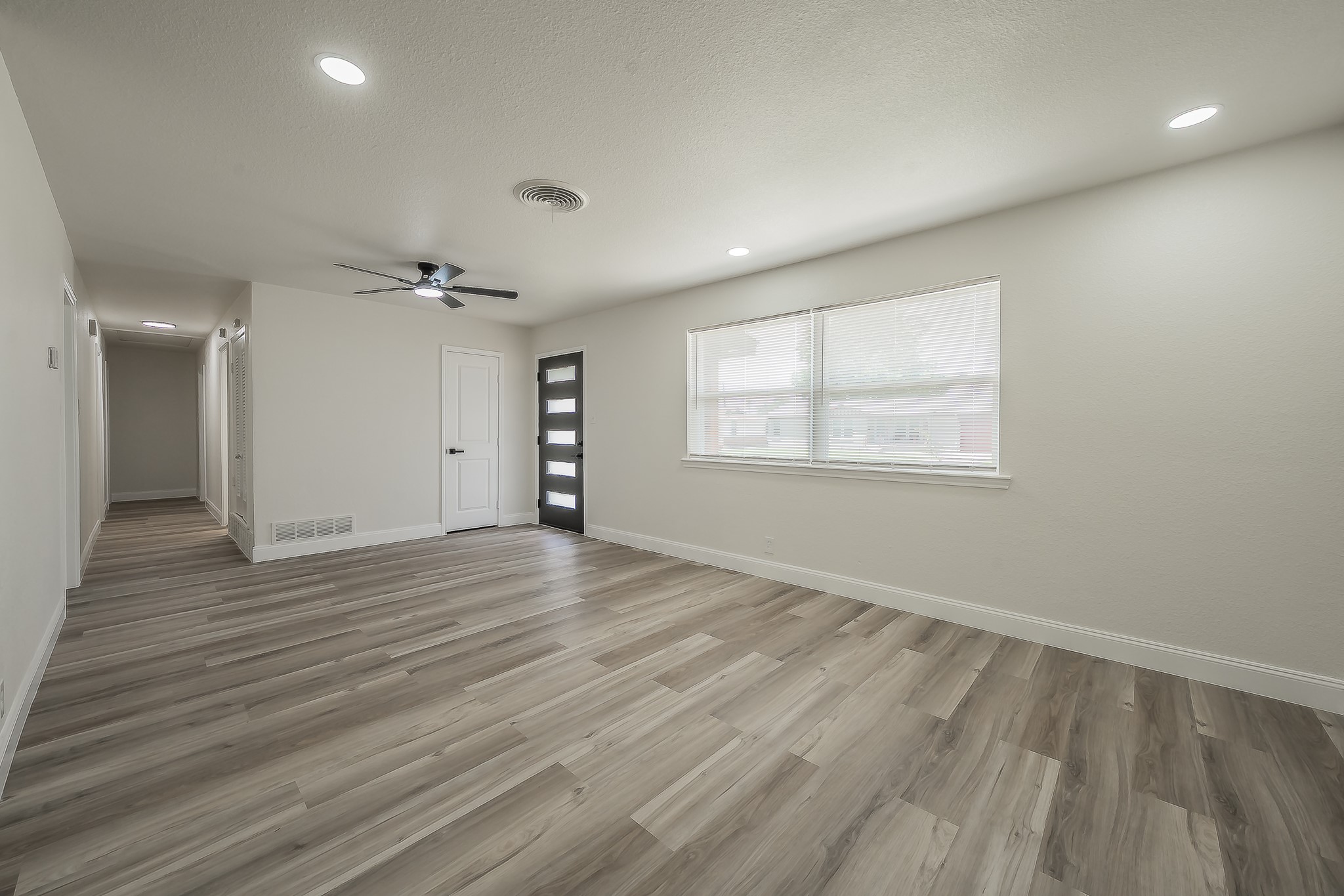 828 Glenda Drive Bedford TX 76022