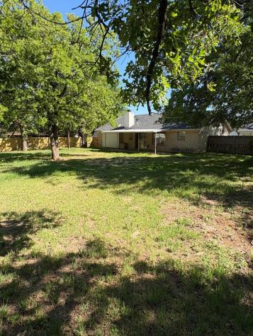 7060 Jay Lane Azle TX 76020