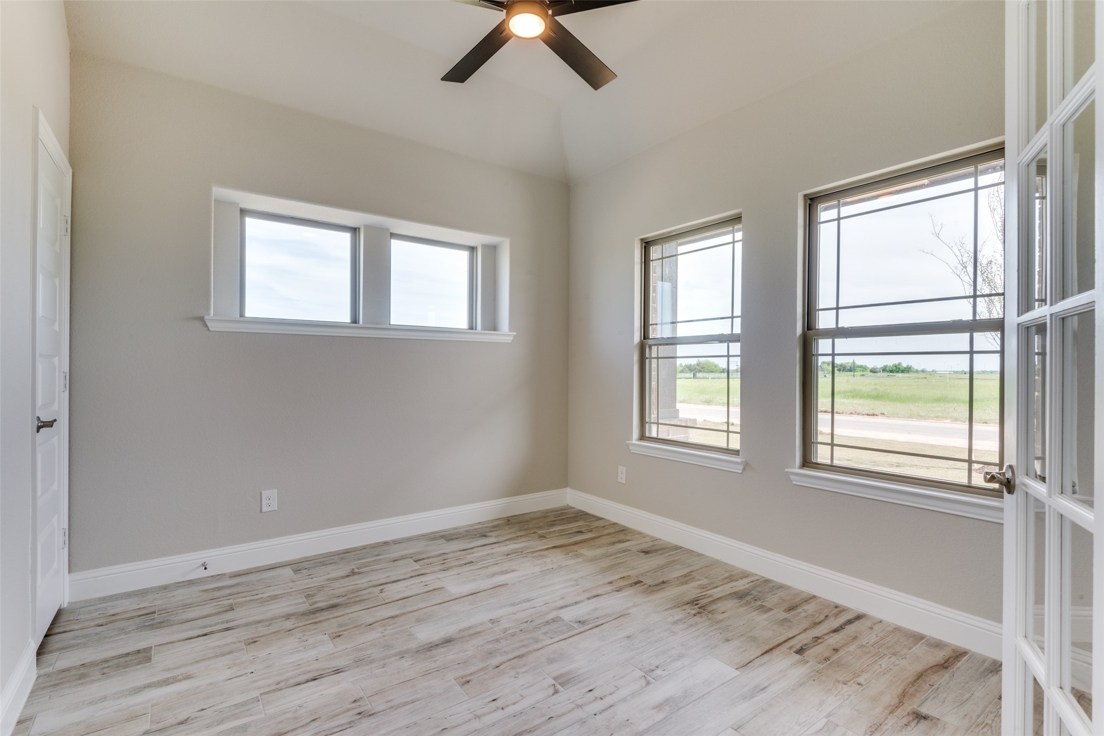 964 Shadow Valley Road Whitesboro TX 76273