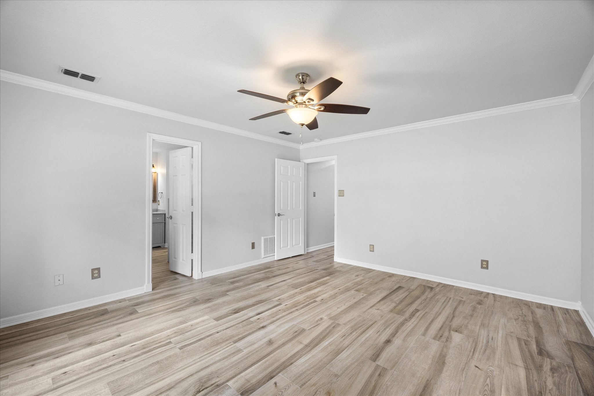 6023 Melrose Circle Granbury TX 76049