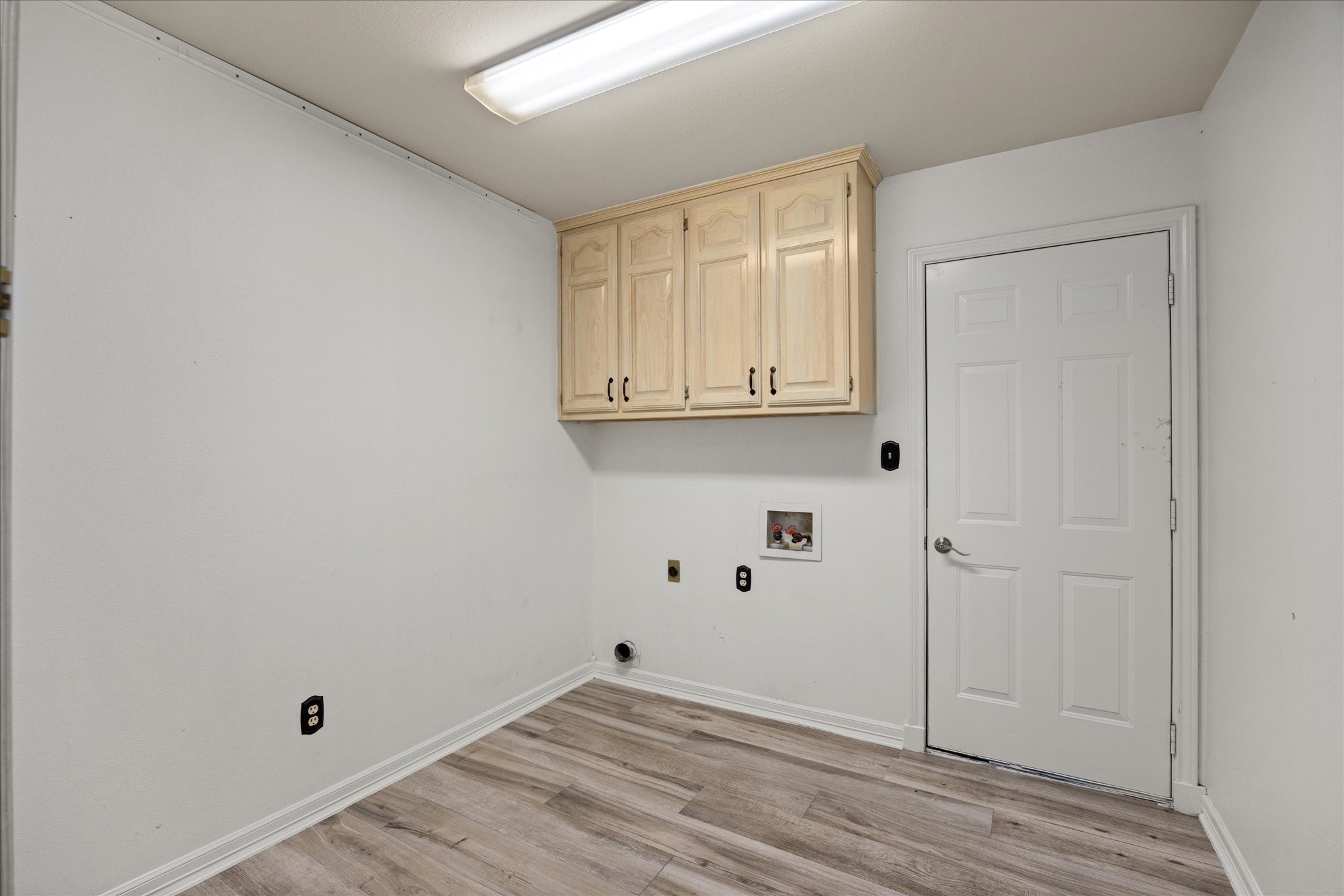 6023 Melrose Circle Granbury TX 76049