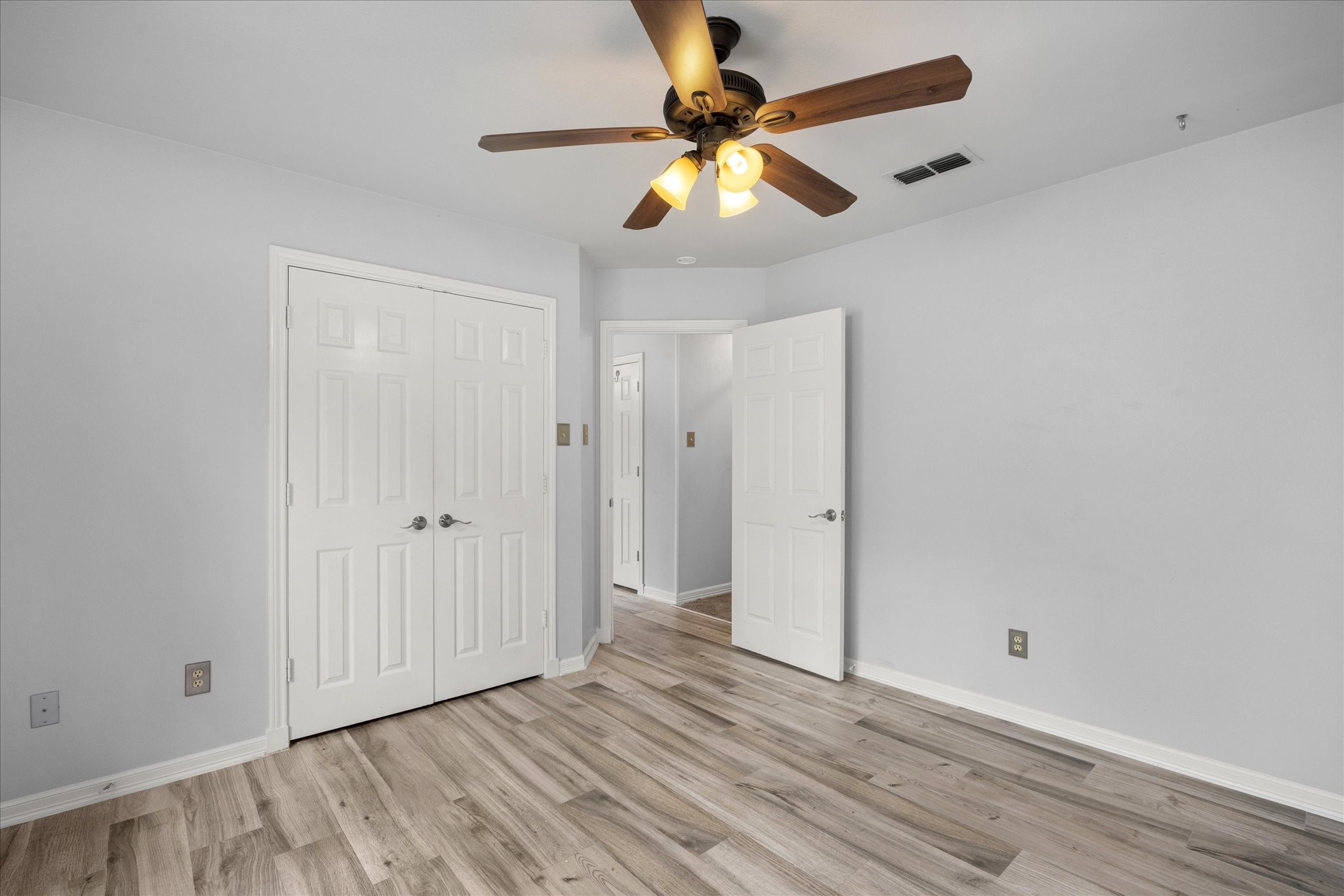 6023 Melrose Circle Granbury TX 76049