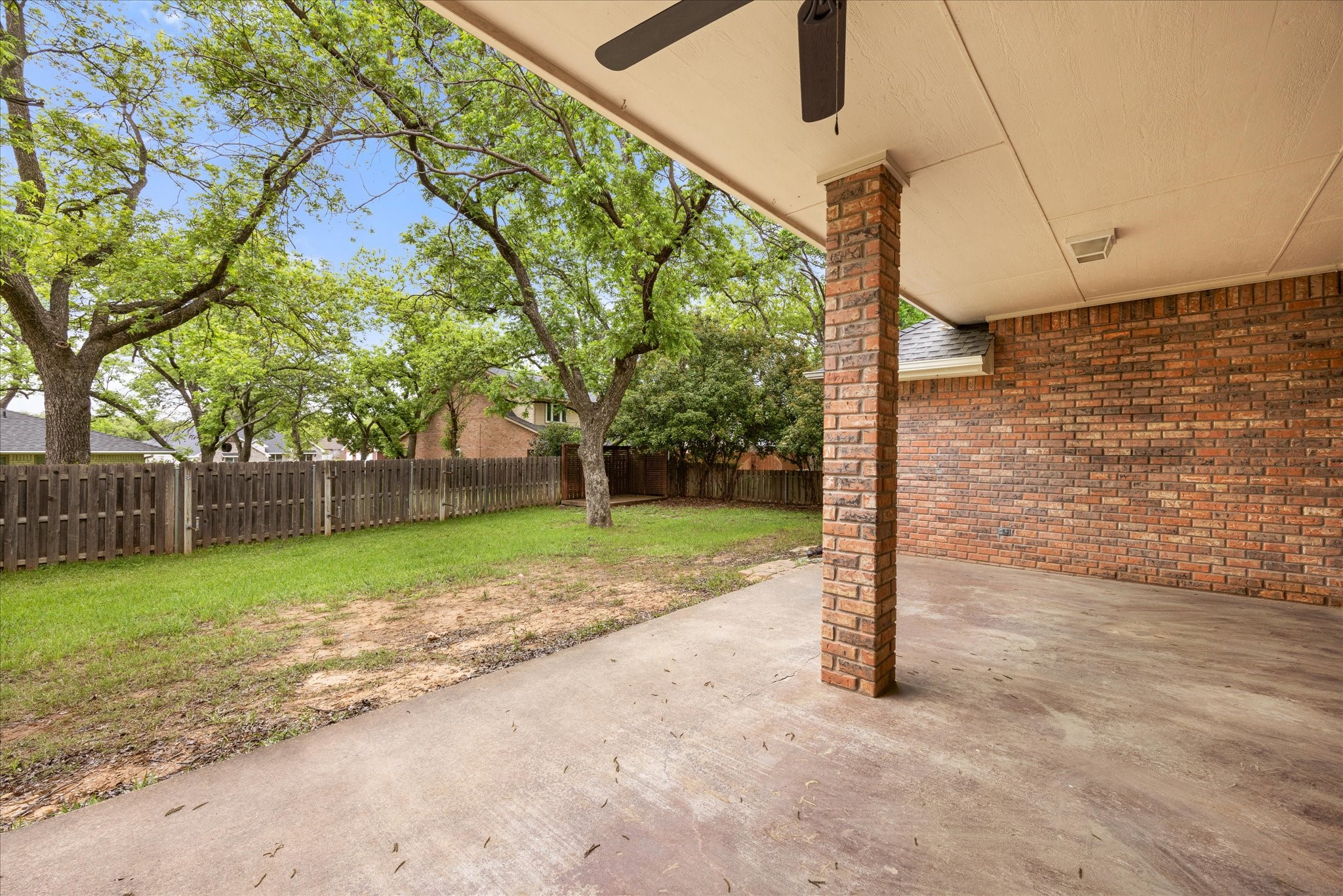6023 Melrose Circle Granbury TX 76049