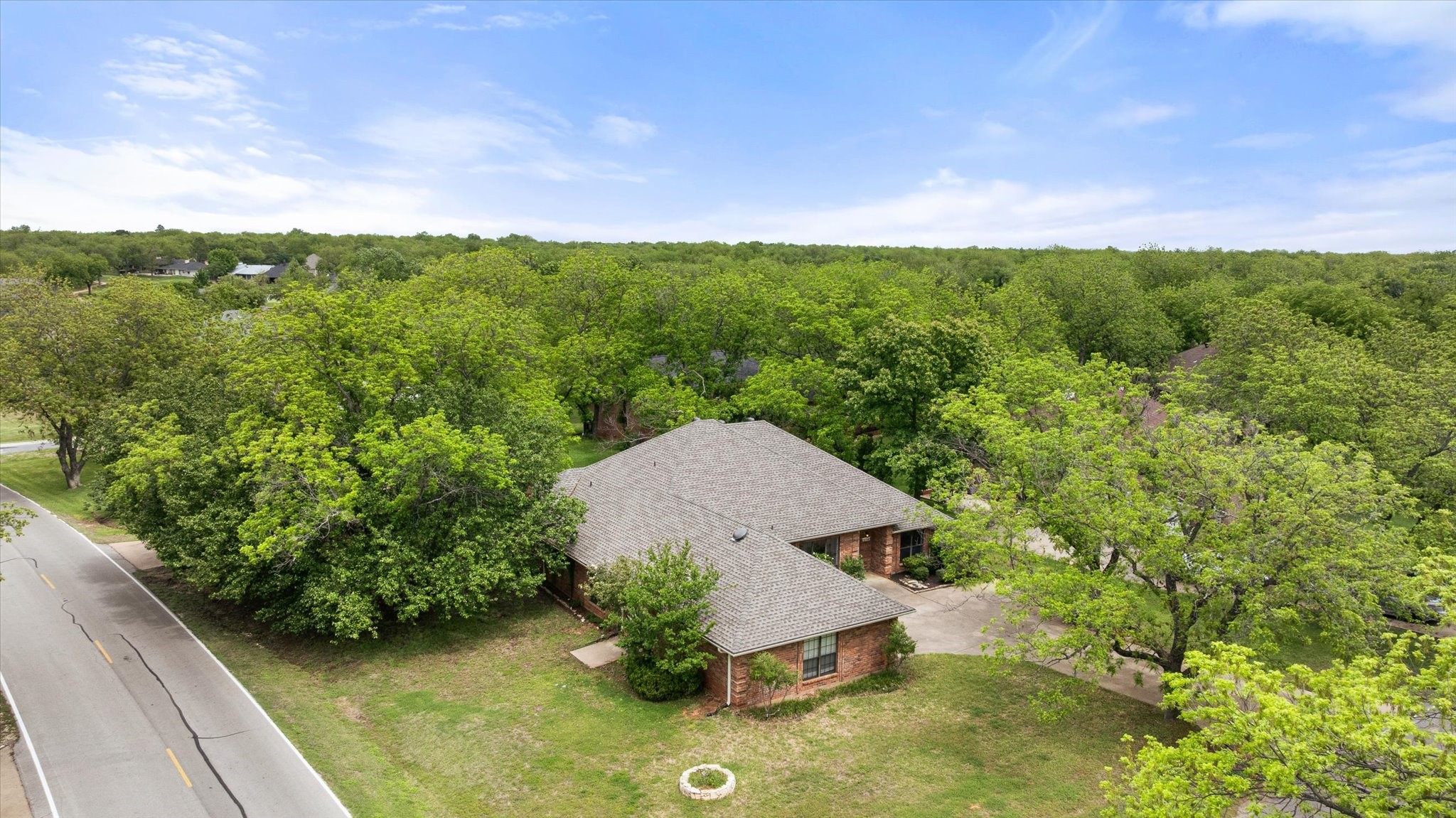 6023 Melrose Circle Granbury TX 76049