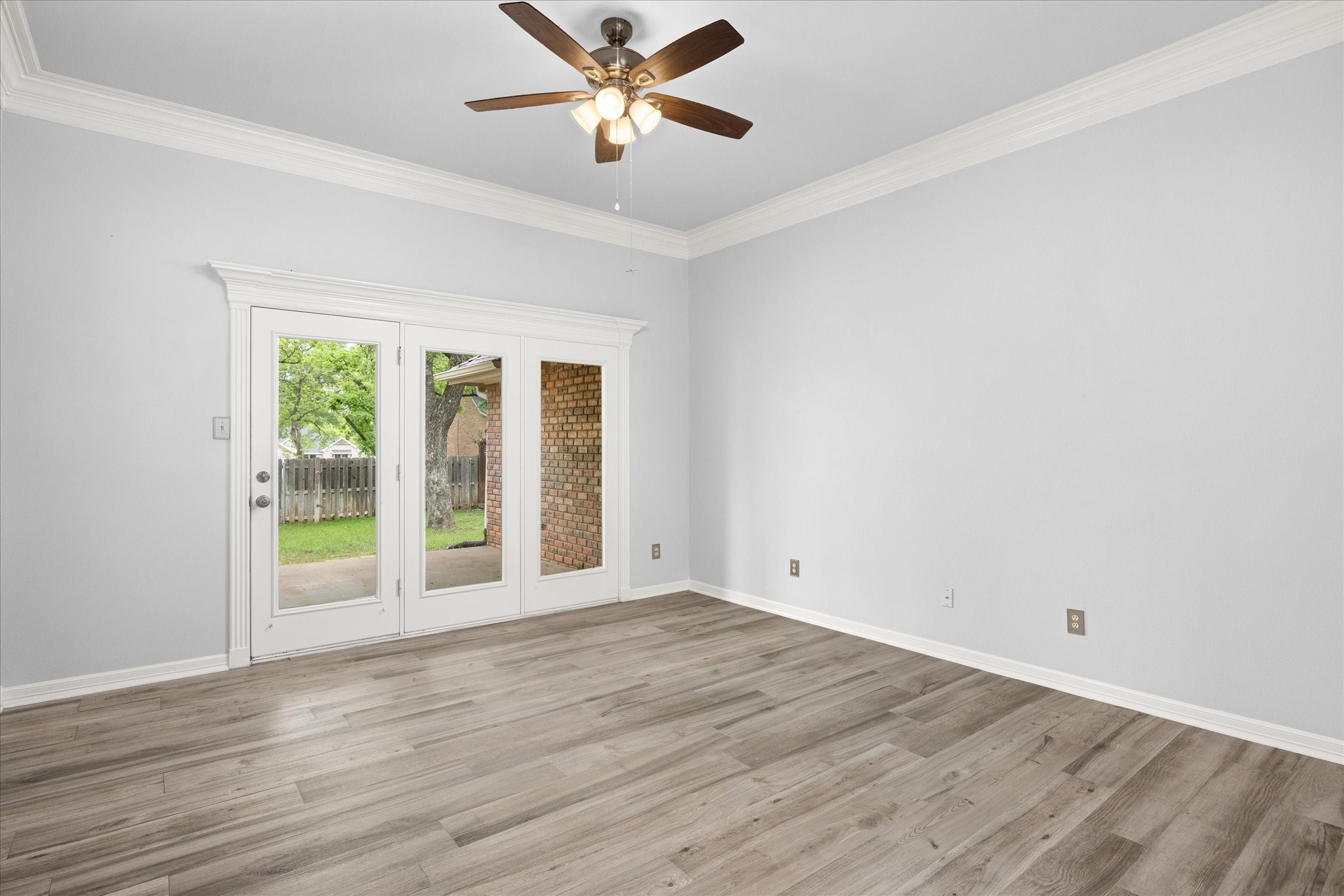 6023 Melrose Circle Granbury TX 76049