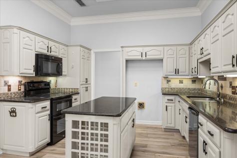 6023 Melrose Circle Granbury TX 76049