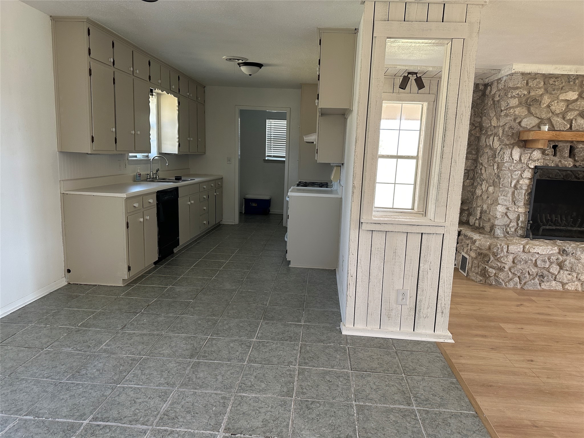 226 Cr 1557 Chico TX 76431