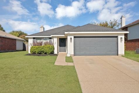 2048 Paducah Lane Grand Prairie TX 75052
